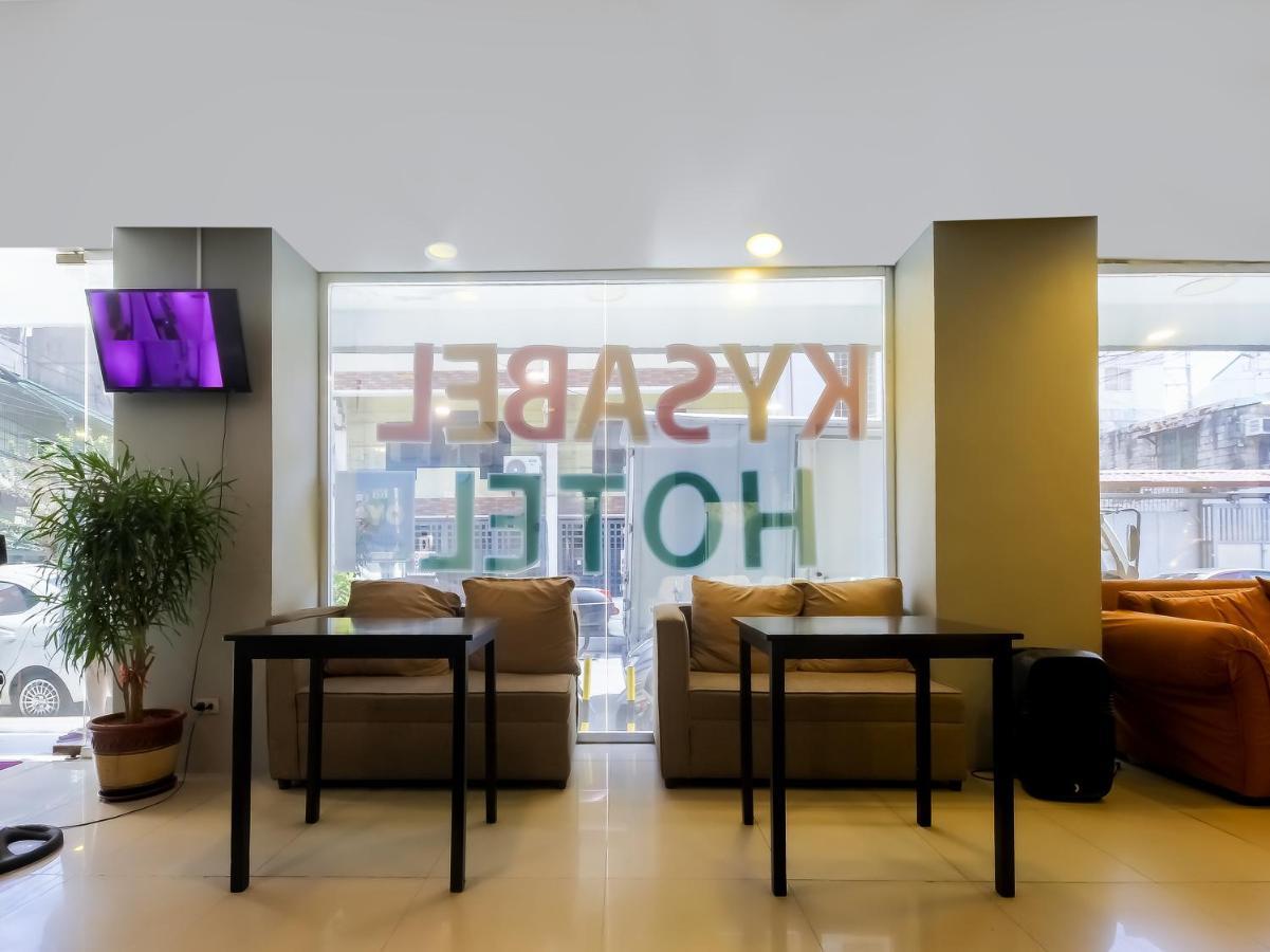 Vaccinated Staff - Oyo 837 Kysabel Hotel Paco Экстерьер фото